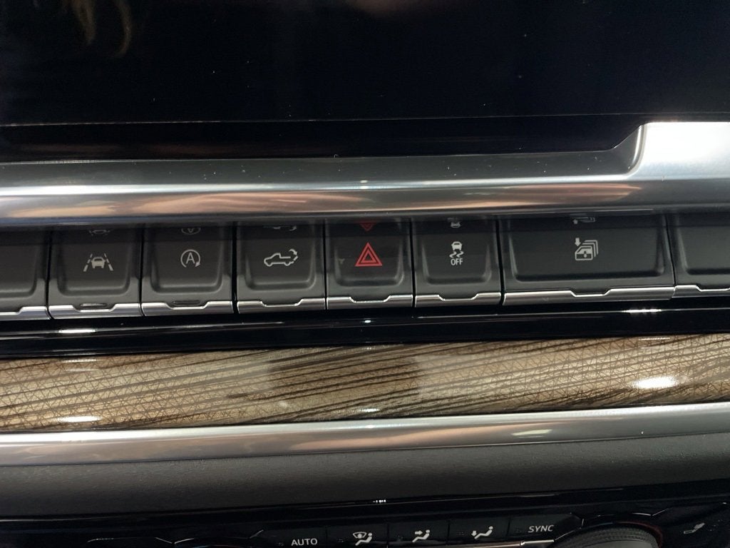 2026 Chevrolet Silverado 1500 LT (2FL) Crew Cab Short Box 4WD