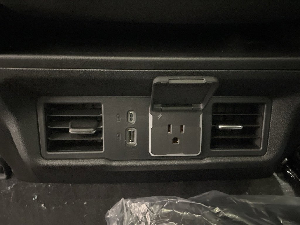 2026 Chevrolet Silverado 1500 LT (2FL) Crew Cab Short Box 4WD