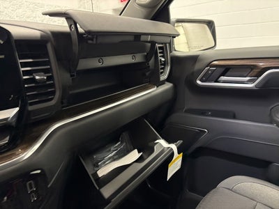 2026 Chevrolet Silverado 1500 RST Crew Cab Short Box 4WD