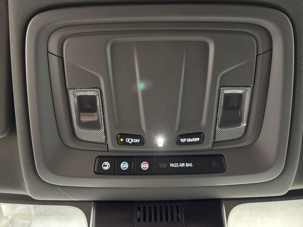 2026 Chevrolet Silverado 1500 RST Crew Cab Short Box 4WD