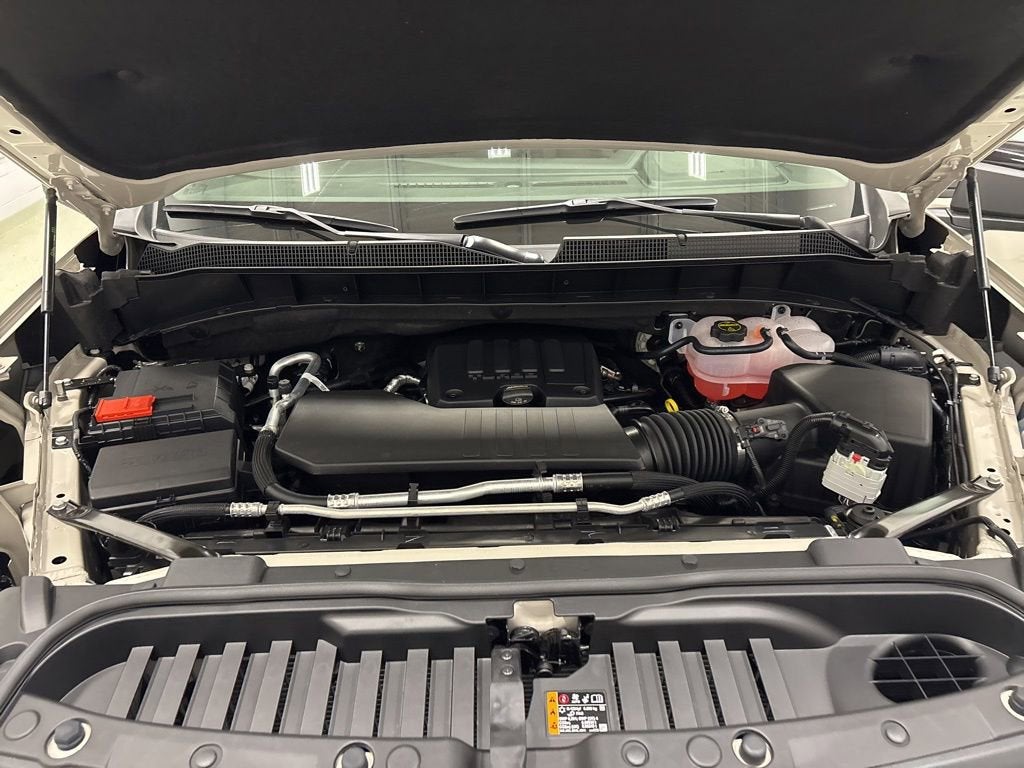 2026 Chevrolet Silverado 1500 RST Crew Cab Short Box 4WD