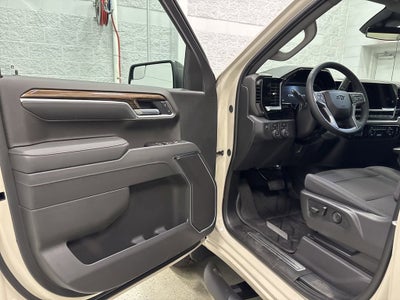 2026 Chevrolet Silverado 1500 RST Crew Cab Short Box 4WD