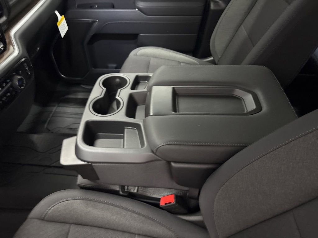 2026 Chevrolet Silverado 1500 RST Crew Cab Short Box 4WD