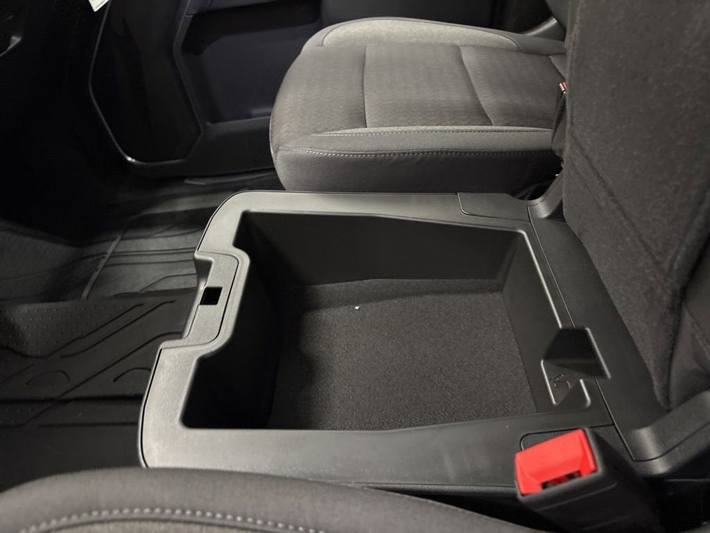 2026 Chevrolet Silverado 1500 RST Crew Cab Short Box 4WD