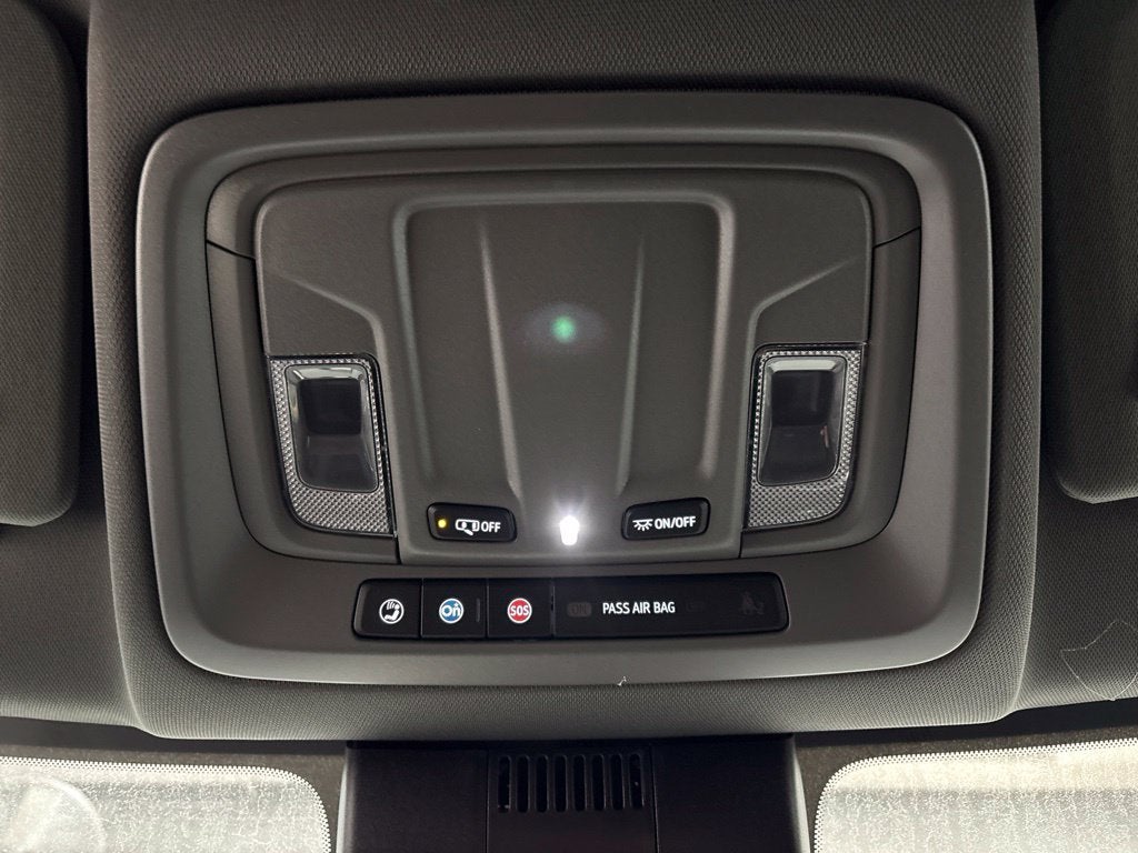 2026 Chevrolet Silverado 1500 RST Crew Cab Short Box 4WD