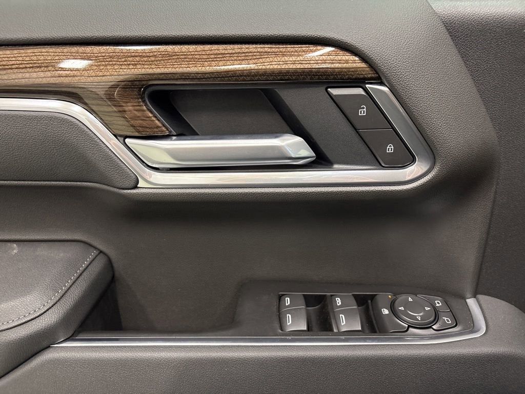 2026 Chevrolet Silverado 1500 RST Crew Cab Short Box 4WD