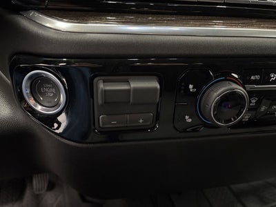 2026 Chevrolet Silverado 1500 RST Crew Cab Short Box 4WD