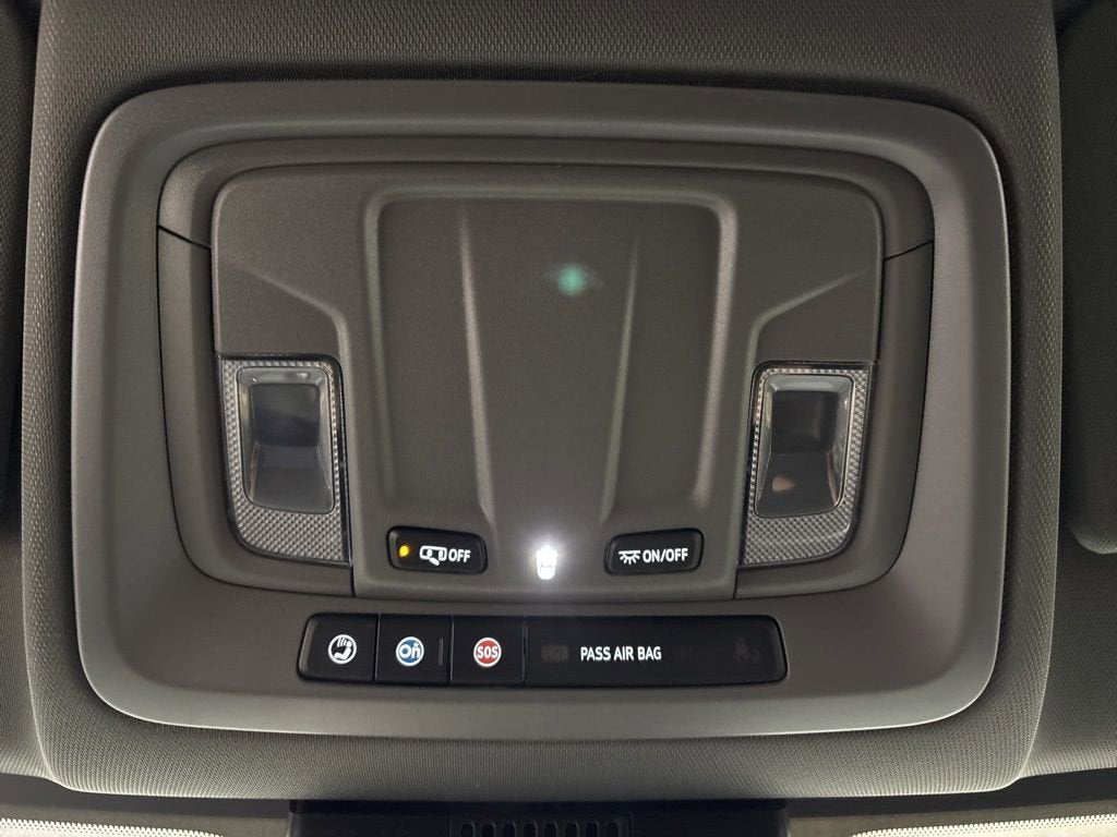 2026 Chevrolet Silverado 1500 RST Crew Cab Short Box 4WD