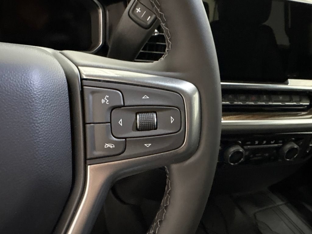 2026 Chevrolet Silverado 1500 RST Crew Cab Short Box 4WD