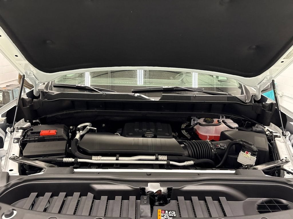 2026 Chevrolet Silverado 1500 RST Crew Cab Short Box 4WD