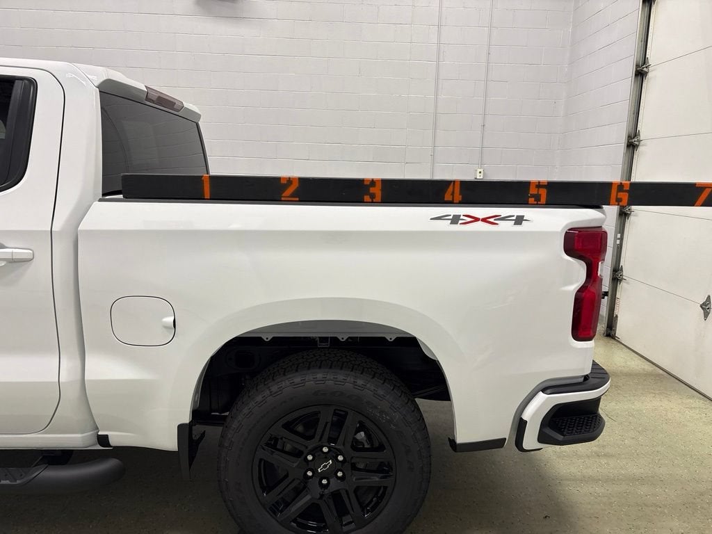 2026 Chevrolet Silverado 1500 RST Crew Cab Short Box 4WD