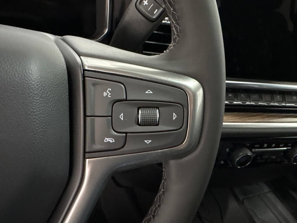 2026 Chevrolet Silverado 1500 RST Crew Cab Short Box 4WD
