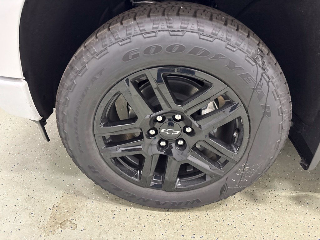 2026 Chevrolet Silverado 1500 RST Crew Cab Short Box 4WD