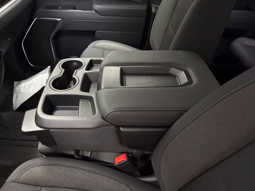 2026 Chevrolet Silverado 1500 RST Crew Cab Short Box 4WD