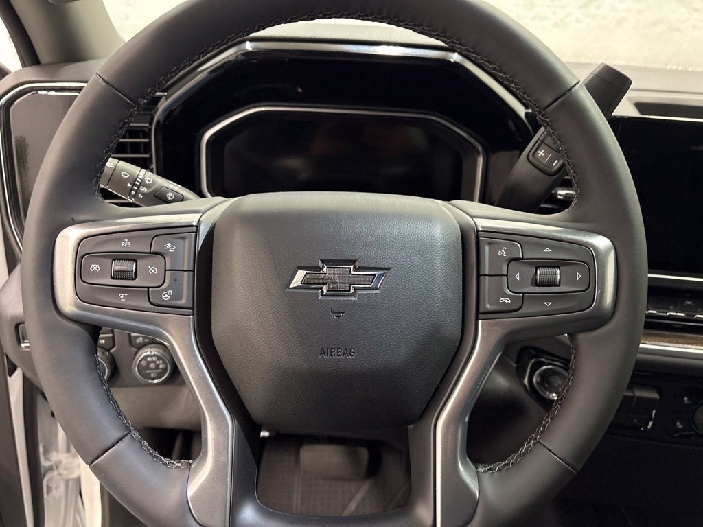 2026 Chevrolet Silverado 1500 RST Crew Cab Short Box 4WD