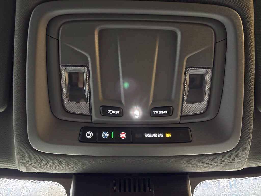 2026 Chevrolet Silverado 1500 RST Crew Cab Short Box 4WD