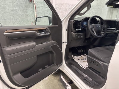 2026 Chevrolet Silverado 1500 RST Crew Cab Short Box 4WD