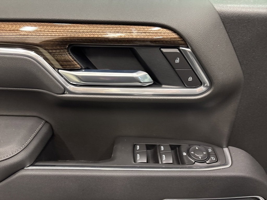 2026 Chevrolet Silverado 1500 RST Crew Cab Short Box 4WD