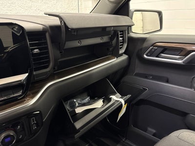 2026 Chevrolet Silverado 1500 RST Crew Cab Short Box 4WD