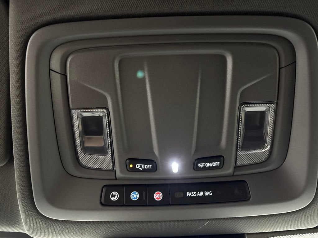 2026 Chevrolet Silverado 1500 RST Crew Cab Short Box 4WD