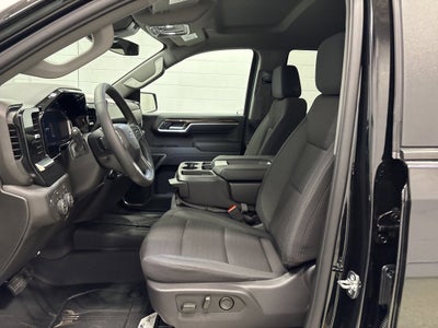 2026 Chevrolet Silverado 1500 RST Crew Cab Short Box 4WD