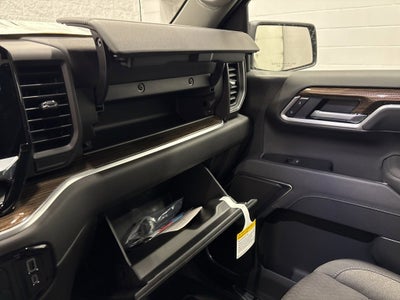 2026 Chevrolet Silverado 1500 RST Crew Cab Short Box 4WD