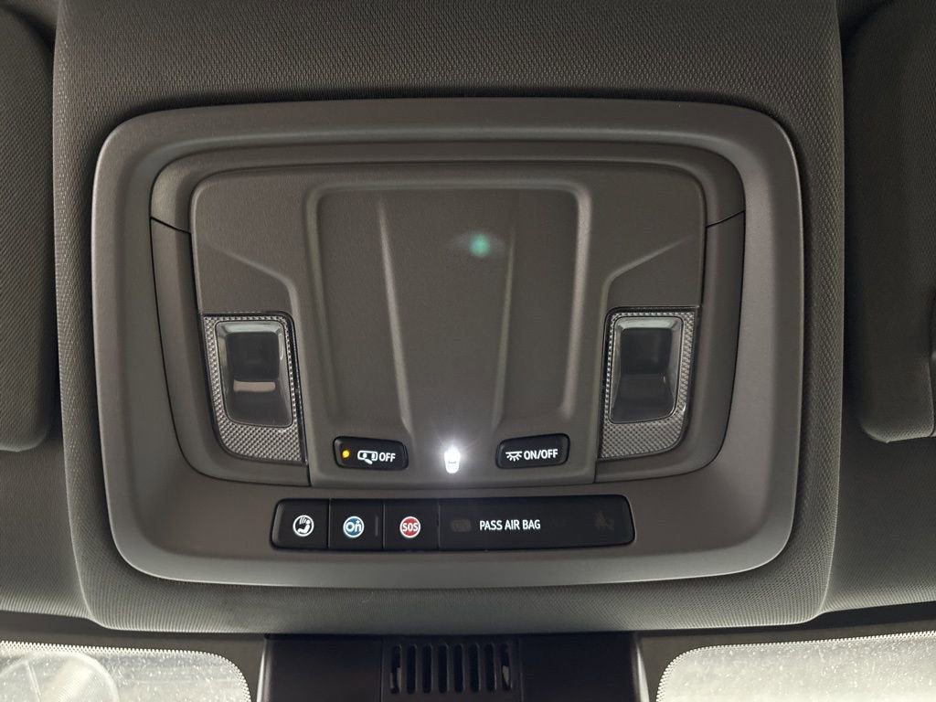 2026 Chevrolet Silverado 1500 RST Crew Cab Short Box 4WD