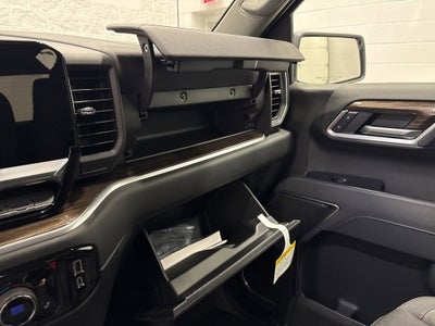 2026 Chevrolet Silverado 1500 RST Crew Cab Short Box 4WD