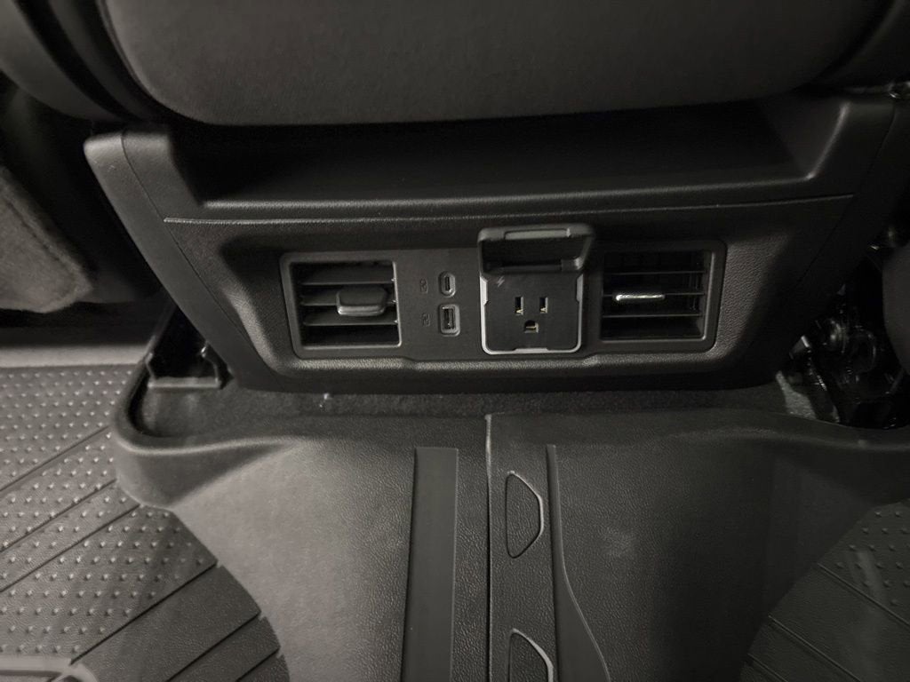 2026 Chevrolet Silverado 1500 RST Crew Cab Short Box 4WD