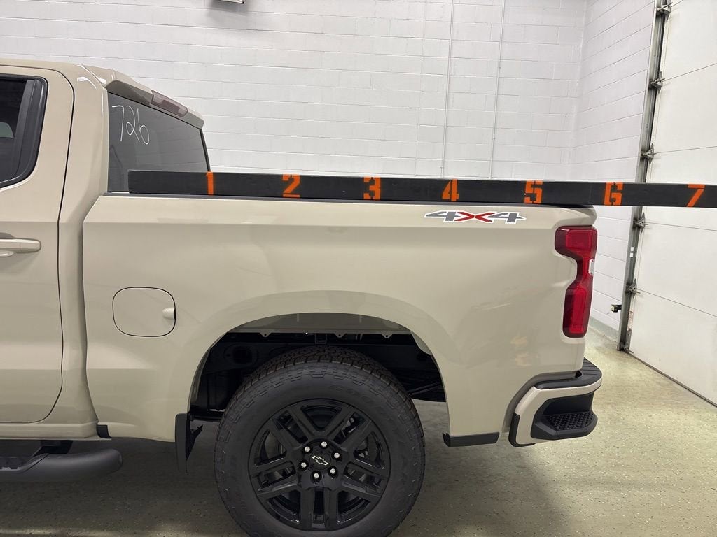 2026 Chevrolet Silverado 1500 RST Crew Cab Short Box 4WD