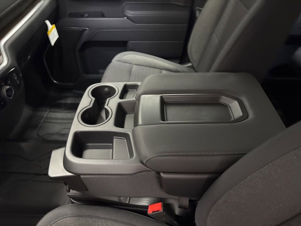 2026 Chevrolet Silverado 1500 RST Crew Cab Short Box 4WD