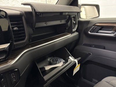 2026 Chevrolet Silverado 1500 RST Crew Cab Short Box 4WD