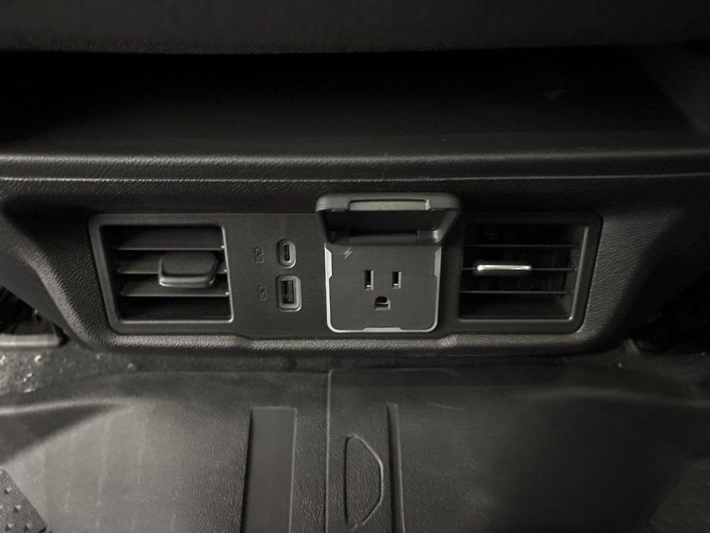 2026 Chevrolet Silverado 1500 RST Crew Cab Short Box 4WD