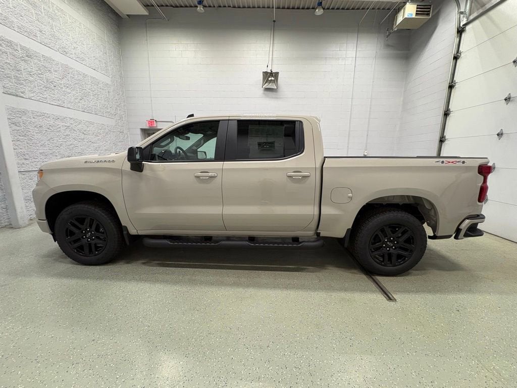 2026 Chevrolet Silverado 1500 RST Crew Cab Short Box 4WD