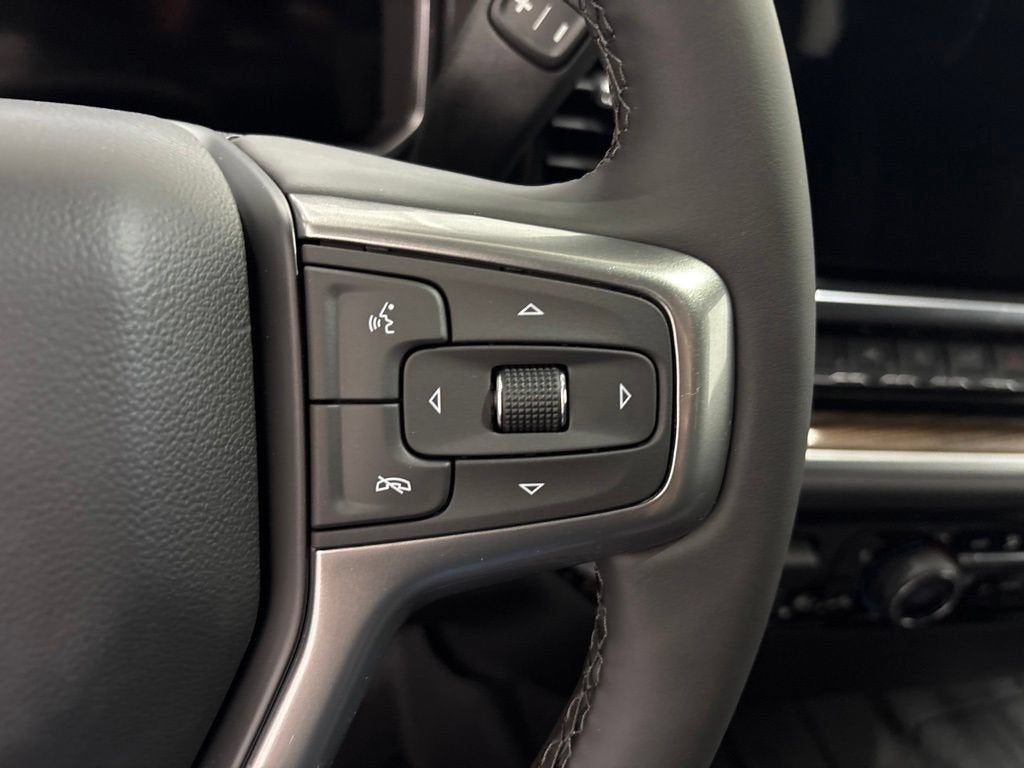 2026 Chevrolet Silverado 1500 RST Crew Cab Short Box 4WD