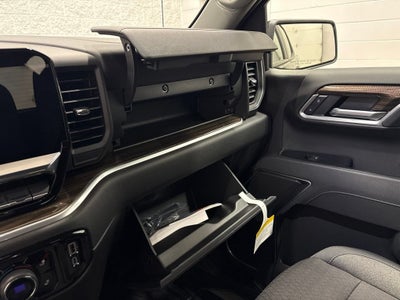 2026 Chevrolet Silverado 1500 RST Crew Cab Short Box 4WD