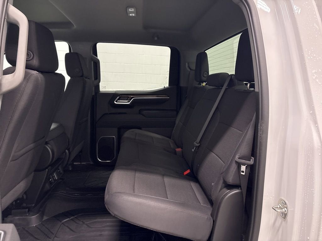 2026 Chevrolet Silverado 1500 RST Crew Cab Short Box 4WD