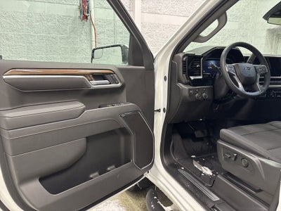 2026 Chevrolet Silverado 1500 RST Crew Cab Short Box 4WD