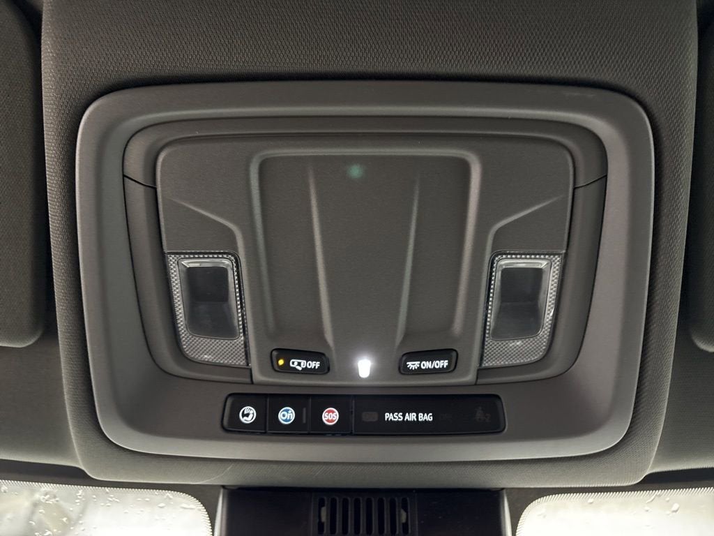 2026 Chevrolet Silverado 1500 RST Crew Cab Short Box 4WD