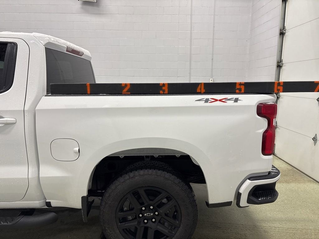 2026 Chevrolet Silverado 1500 RST Crew Cab Short Box 4WD