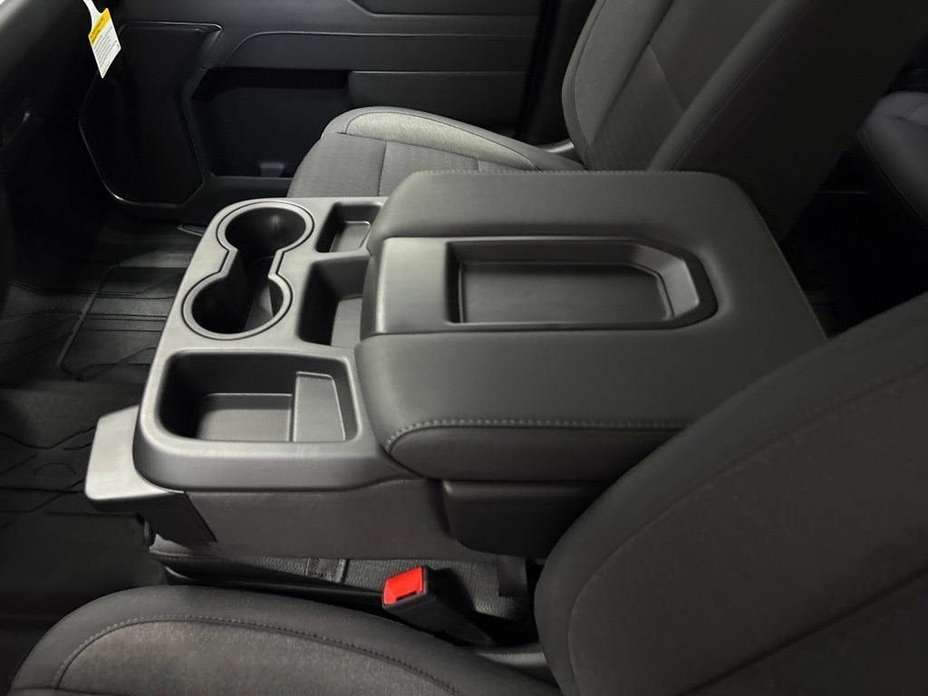 2026 Chevrolet Silverado 1500 RST Crew Cab Short Box 4WD