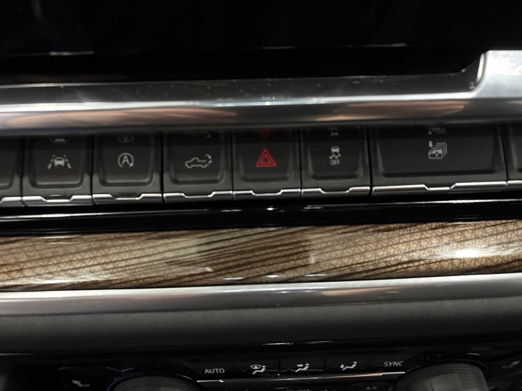 2026 Chevrolet Silverado 1500 RST Crew Cab Short Box 4WD