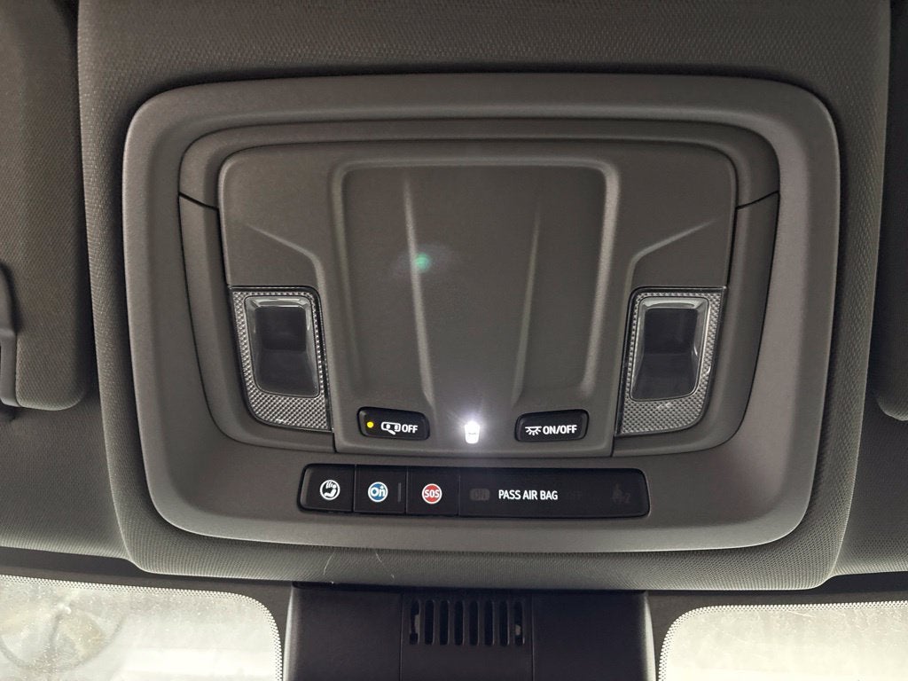 2026 Chevrolet Silverado 1500 RST Crew Cab Short Box 4WD