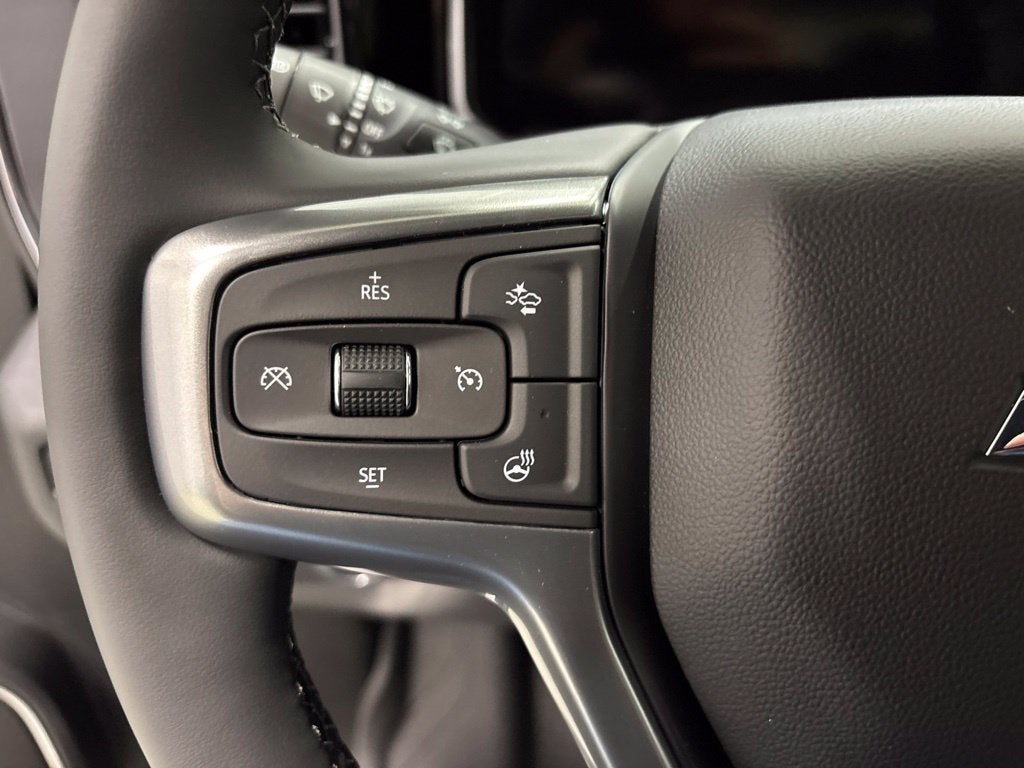 2026 Chevrolet Silverado 1500 RST Crew Cab Short Box 4WD