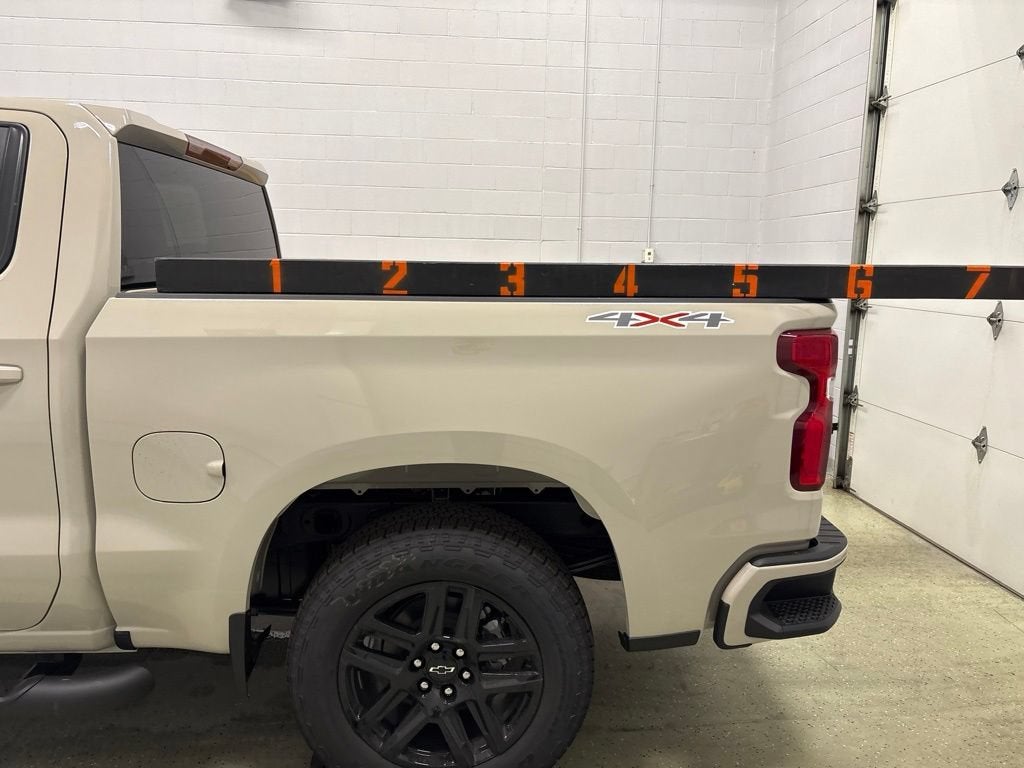2026 Chevrolet Silverado 1500 RST Crew Cab Short Box 4WD