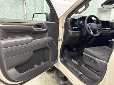 2026 Chevrolet Silverado 1500 RST Crew Cab Short Box 4WD