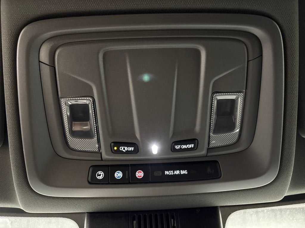 2026 Chevrolet Silverado 1500 RST Crew Cab Short Box 4WD