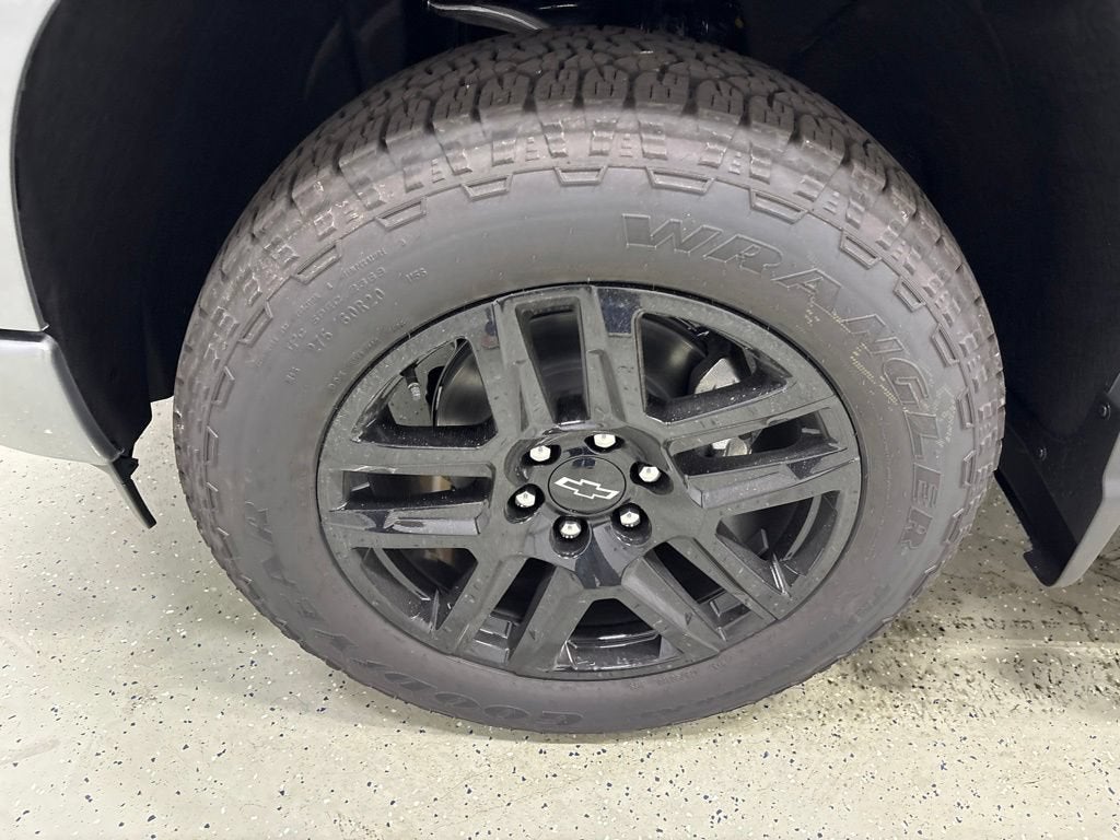 2026 Chevrolet Silverado 1500 RST Crew Cab Short Box 4WD