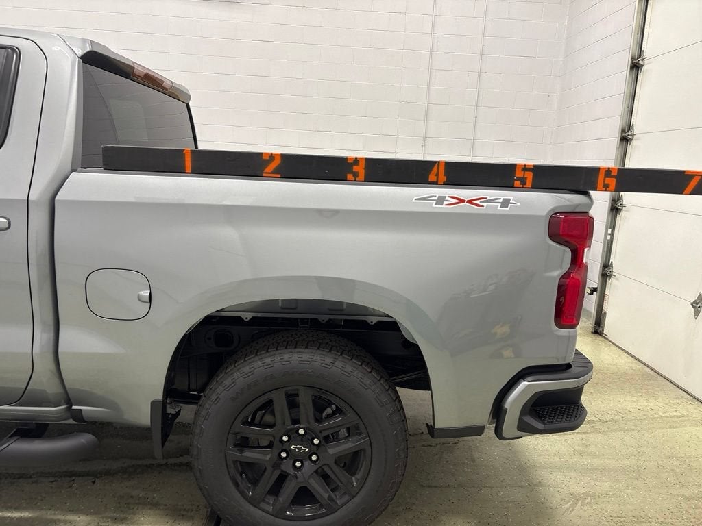 2026 Chevrolet Silverado 1500 RST Crew Cab Short Box 4WD