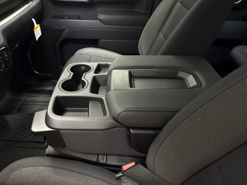 2026 Chevrolet Silverado 1500 RST Crew Cab Short Box 4WD